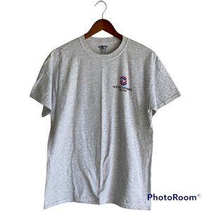 National D-Day Memorial Gray S/S T-Shirt Men's Size M 70th Anniversary 2014